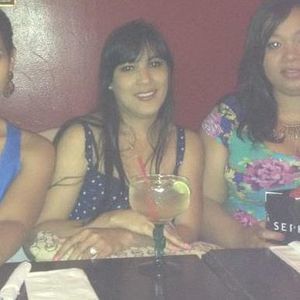 Meet your Posher, Deyanira